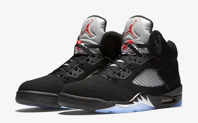 Air Jordan 5 Retro 'Black Metallic'