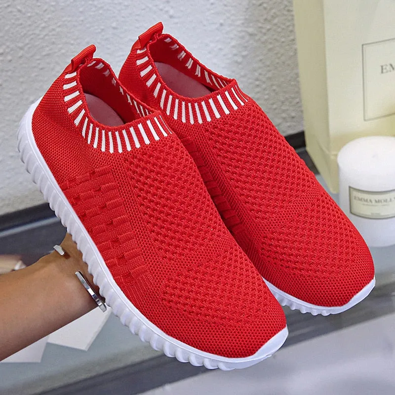 Breathable Mesh Sneakers Summer Slip on Soft Bottom Running Shoes Woman Plus Size Elastic Knit Casual Flats