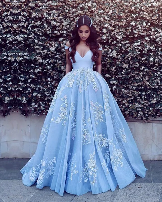 Elegant Tulle Ball Gowns Prom Dresses Lace Appliques Off Shoulder