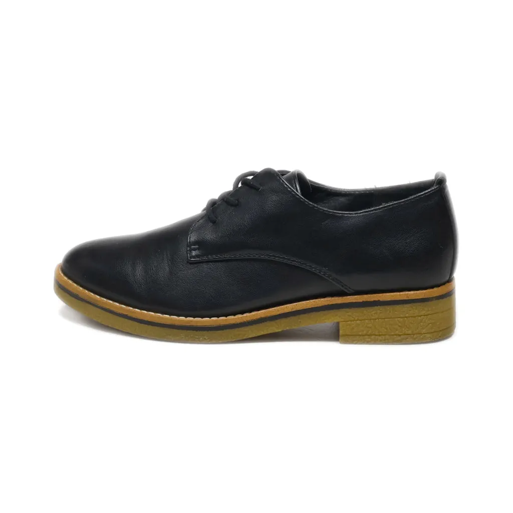 Graceland Lace Ups Leather Black Colour For Women