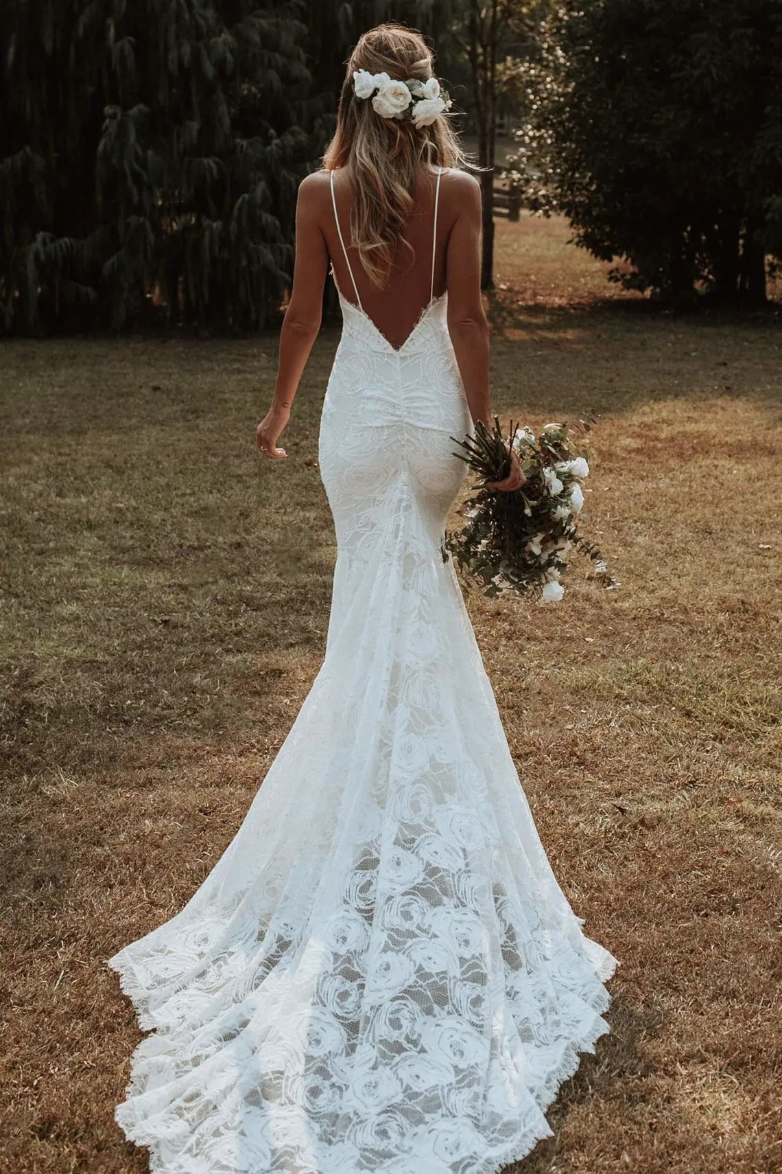 Sexy Boho Inspired Bridal Gowns Vintage Ivory Lace Mermaid Wedding Dress OKU64