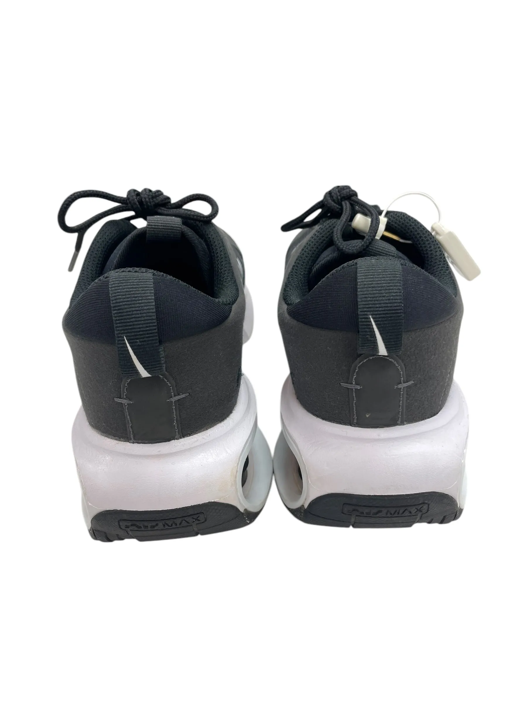 Shoes Athletic By Nike In Black & White, Size: 10