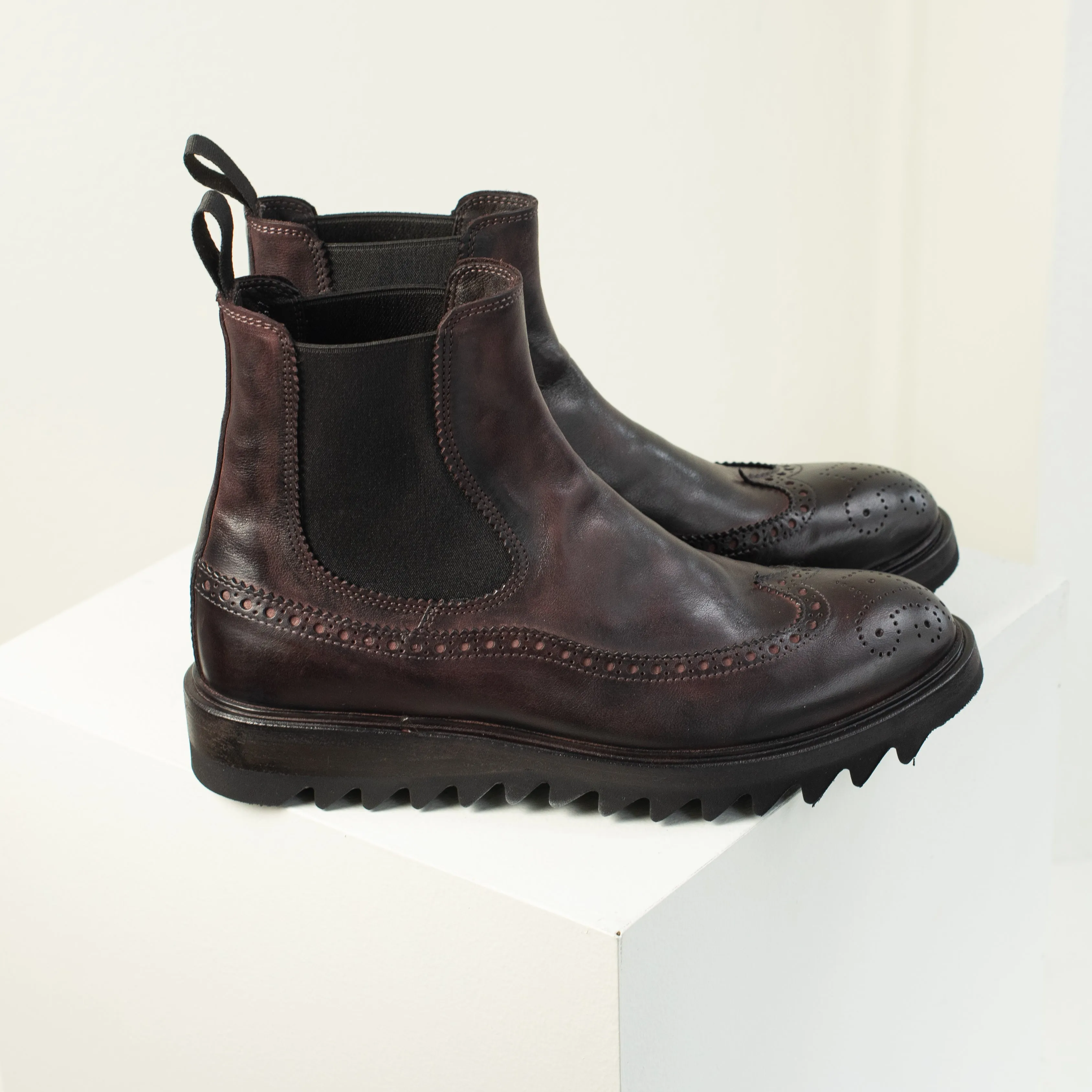 Shoto Wedge Pull On Boot (dk brown/prune)