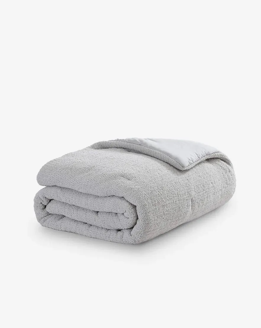 Snug Stitch Comforter Bundle