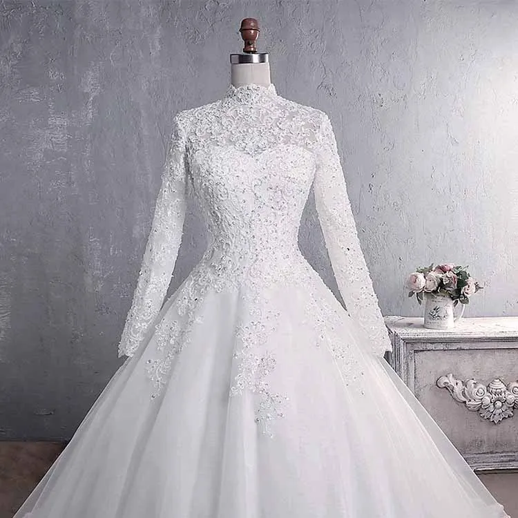 Vintage Custom Long Sleeves Lace Wedding Dresses With Appliques