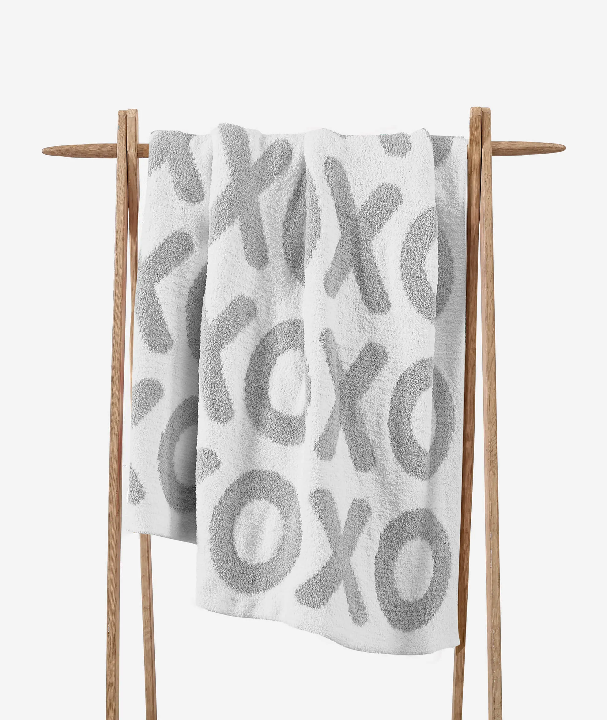 XOXO Throw